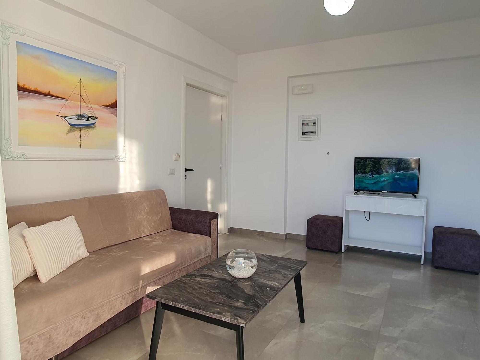 Flore Rooms Sarande Exterior photo