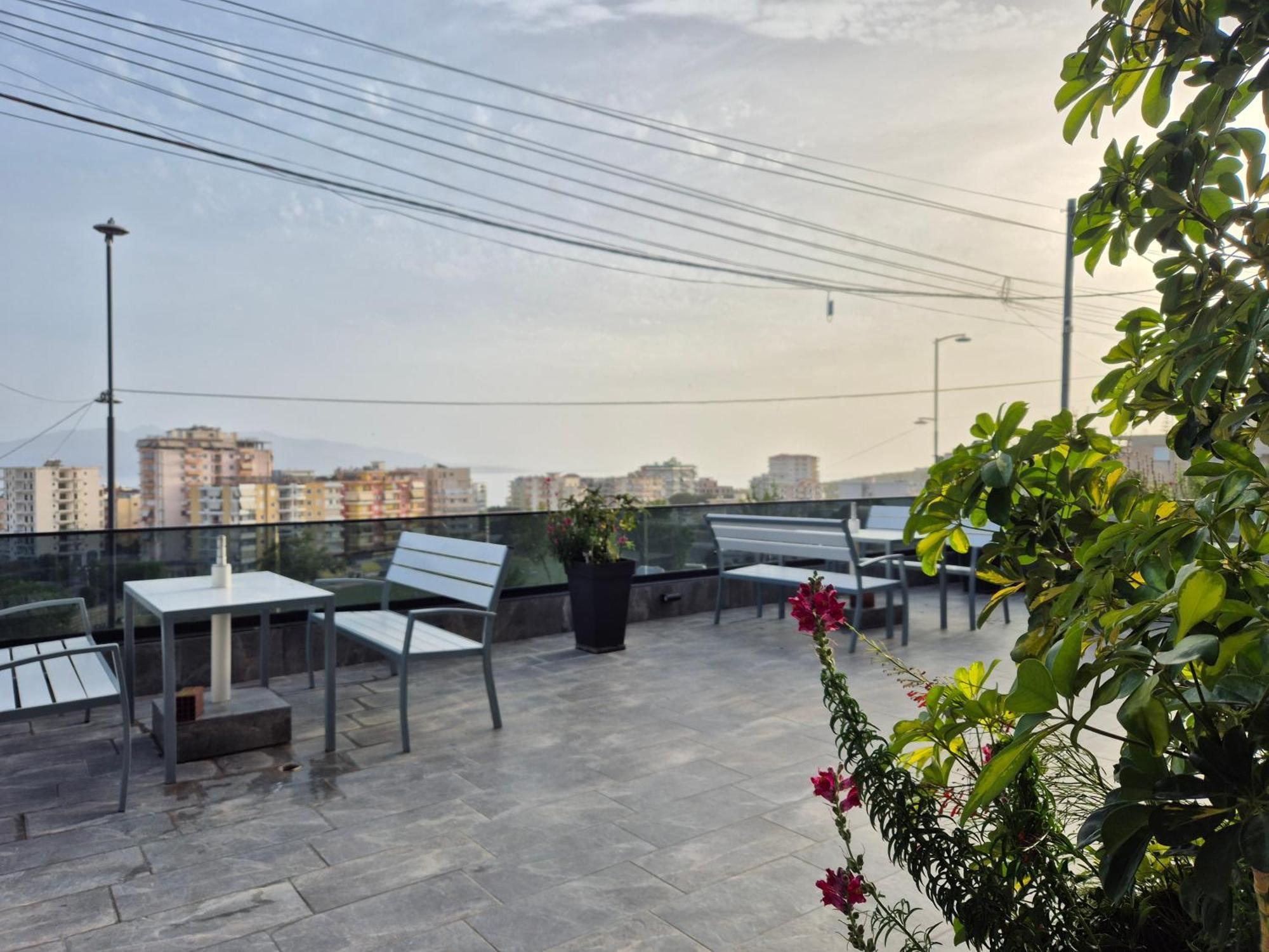 Flore Rooms Sarande Exterior photo